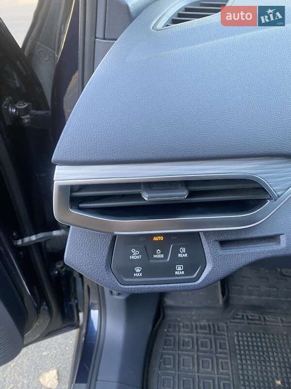 Позашляховик / Кросовер Volkswagen ID.4 2022 в Києві