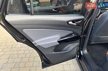 Внедорожник / Кроссовер Volkswagen ID.4 2023 в 