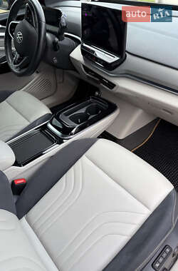 Внедорожник / Кроссовер Volkswagen ID.4 2020 в 