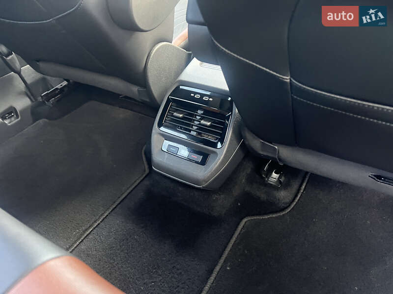 Позашляховик / Кросовер Volkswagen ID.4 2021 в Львові