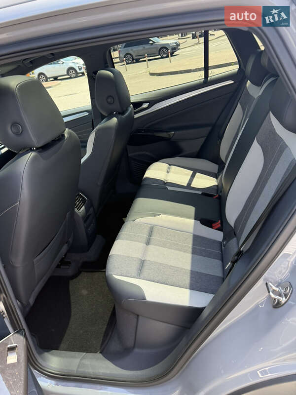 Позашляховик / Кросовер Volkswagen ID.4 2021 в Києві