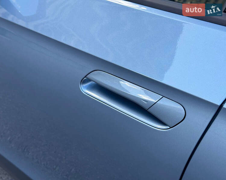Внедорожник / Кроссовер Volkswagen ID.4 2023 в Киеве фото 16 Внедорожник / Кроссовер Volkswagen ID.4 2023 в Киеве