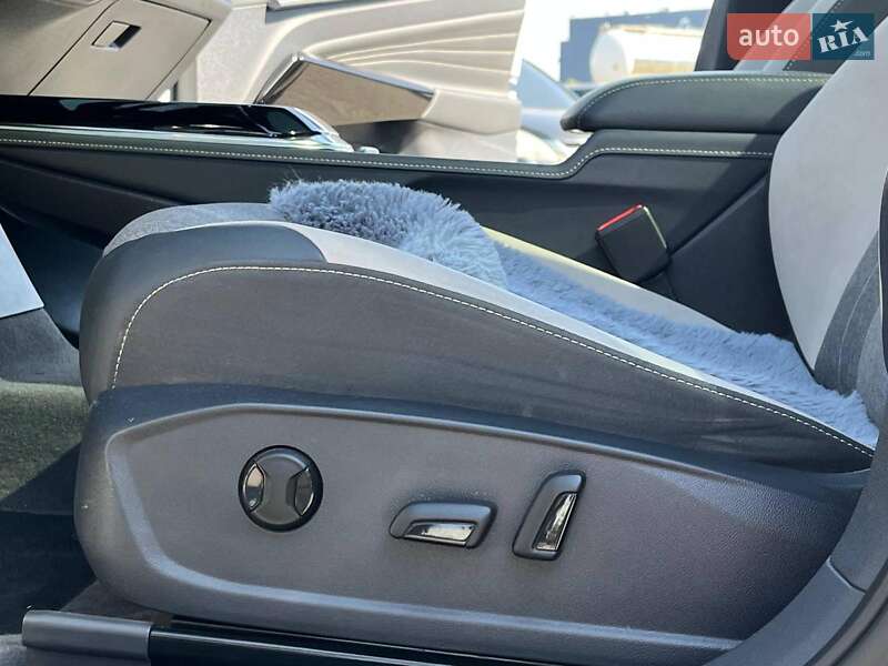 Внедорожник / Кроссовер Volkswagen ID.4 2021 в Львове