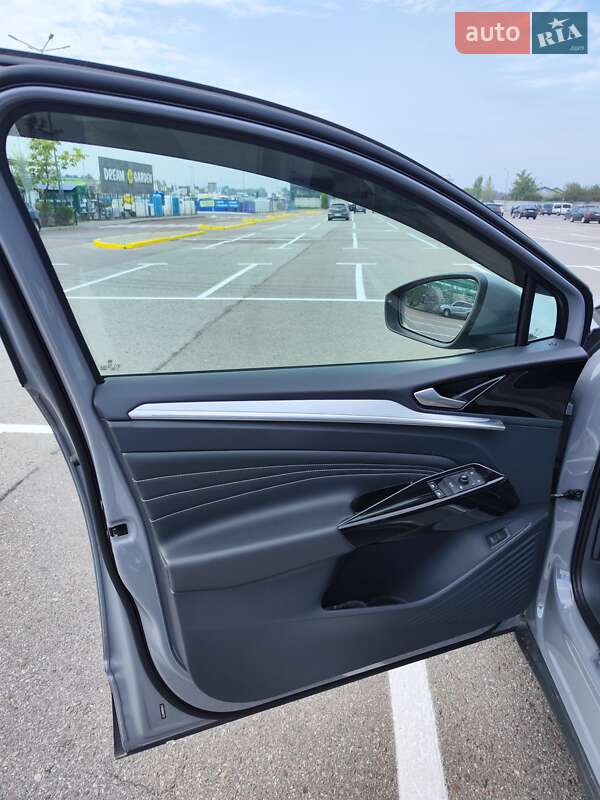 Внедорожник / Кроссовер Volkswagen ID.4 2021 в Львове фото 20 Внедорожник / Кроссовер Volkswagen ID.4 2021 в Львове