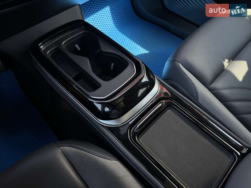 Внедорожник / Кроссовер Volkswagen ID.4 2021 в Львове фото 23 Внедорожник / Кроссовер Volkswagen ID.4 2021 в Львове