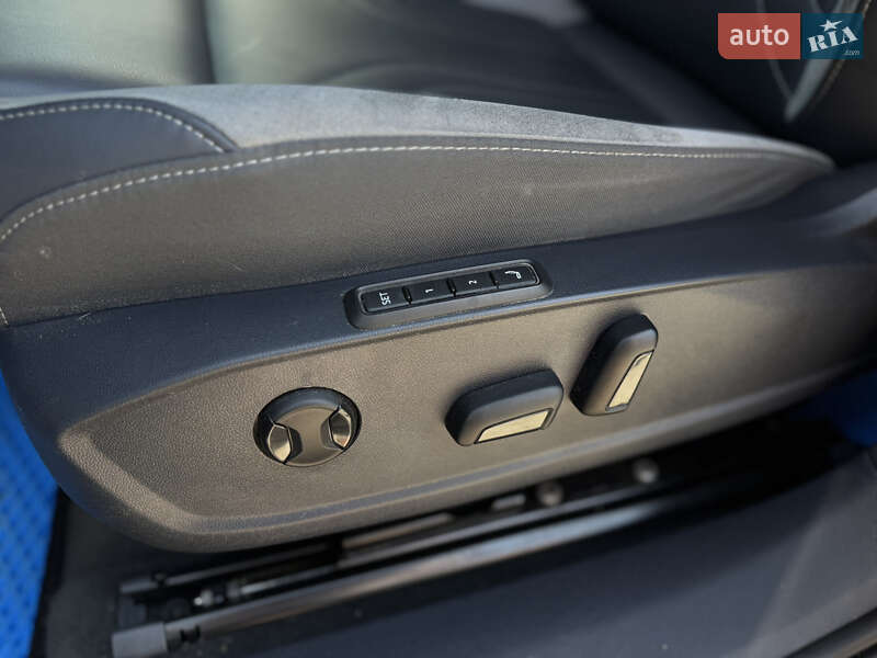 Внедорожник / Кроссовер Volkswagen ID.4 2021 в Львове фото 28 Внедорожник / Кроссовер Volkswagen ID.4 2021 в Львове