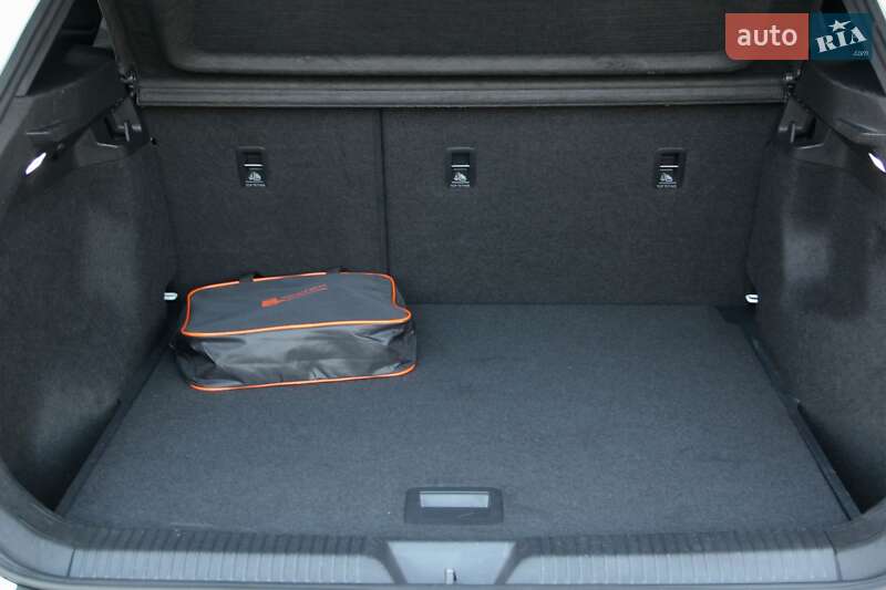 Внедорожник / Кроссовер Volkswagen ID.4 2023 в Сарнах фото 14 Внедорожник / Кроссовер Volkswagen ID.4 2023 в Сарнах