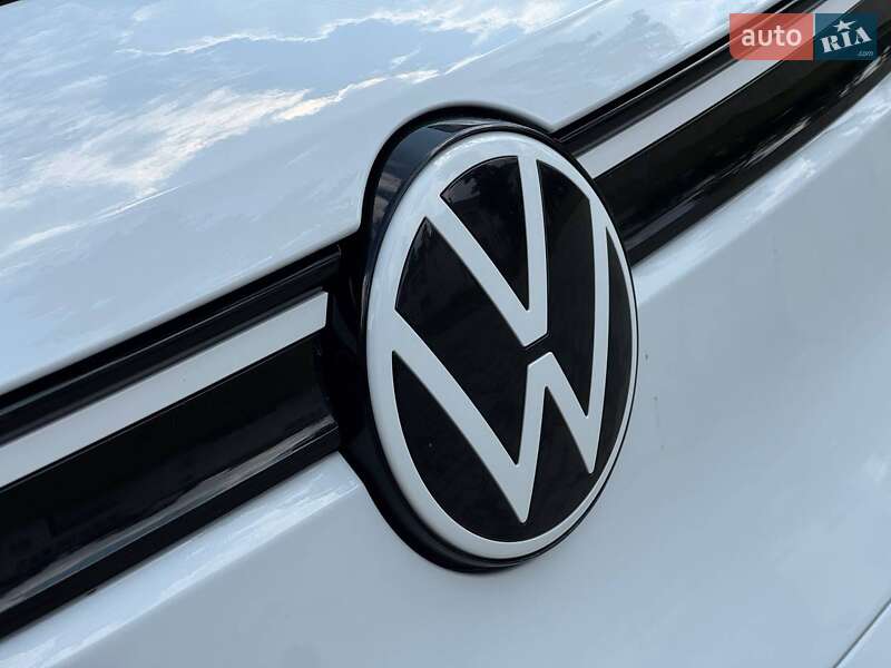 Внедорожник / Кроссовер Volkswagen ID.4 2022 в Ахтырке