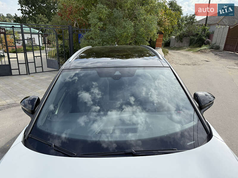 Позашляховик / Кросовер Volkswagen ID.4 2022 в Полтаві