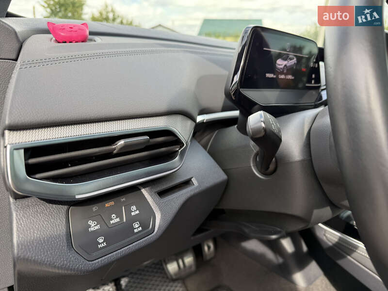 Позашляховик / Кросовер Volkswagen ID.4 2022 в Полтаві