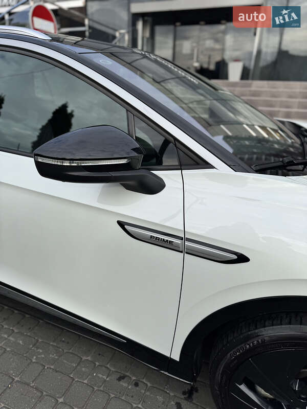 Внедорожник / Кроссовер Volkswagen ID.4 2023 в Львове