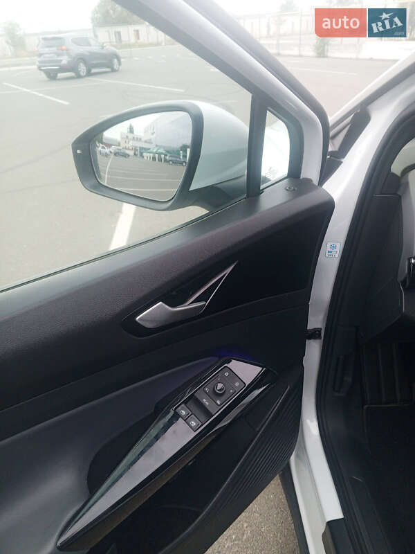 Внедорожник / Кроссовер Volkswagen ID.4 2021 в Белгороде-Днестровском