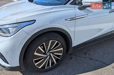 Позашляховик / Кросовер Volkswagen ID.4 2022 в  фото 41 Позашляховик / Кросовер Volkswagen ID.4 2022 в
