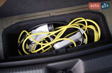 Внедорожник / Кроссовер Volkswagen ID.4 2022 в 