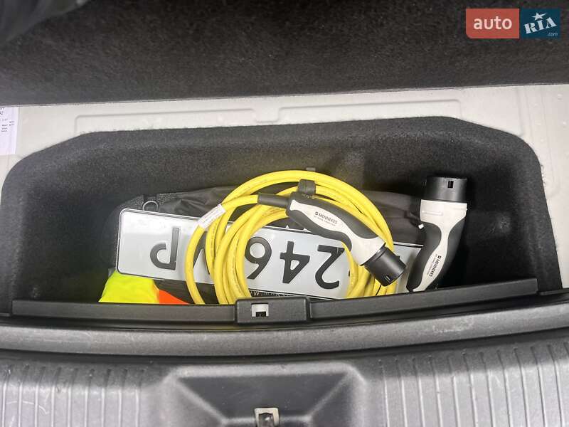 Внедорожник / Кроссовер Volkswagen ID.4 2021 в Луцке