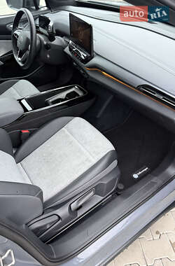 Внедорожник / Кроссовер Volkswagen ID.4 2023 в 