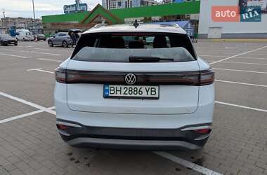 Позашляховик / Кросовер Volkswagen ID.4 2022 в  фото 11 Позашляховик / Кросовер Volkswagen ID.4 2022 в