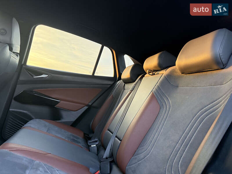 Внедорожник / Кроссовер Volkswagen ID.4 2021 в Радивилове