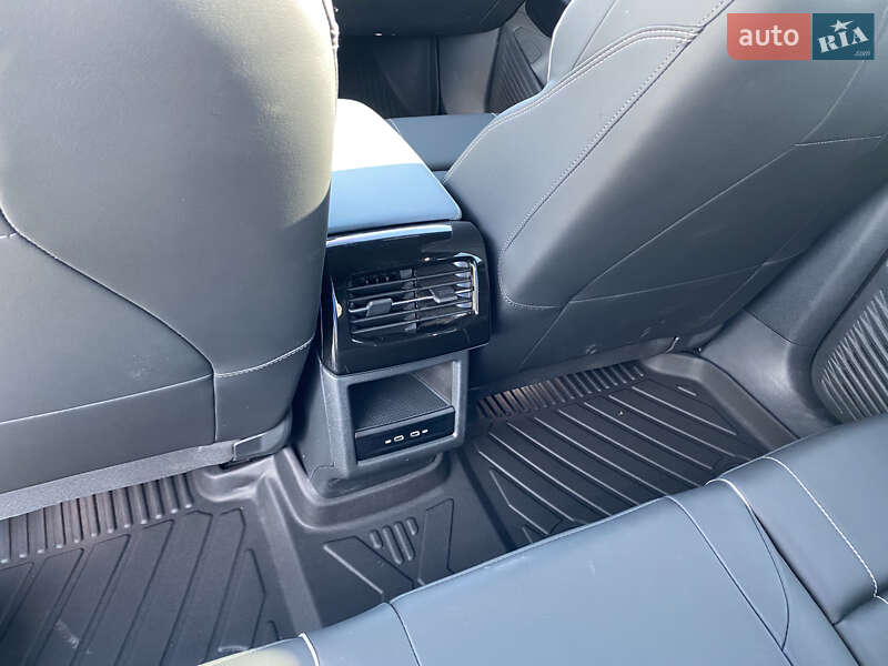 Позашляховик / Кросовер Volkswagen ID.4 2023 в Києві