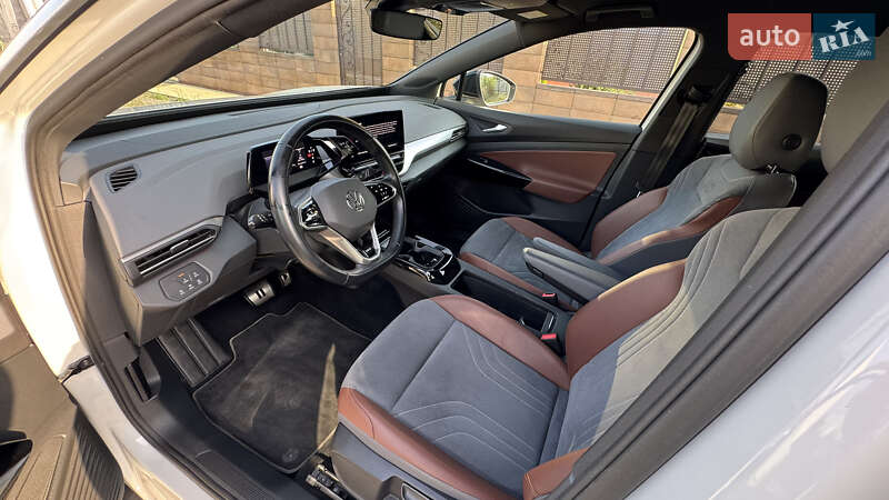 Внедорожник / Кроссовер Volkswagen ID.4 2021 в Ужгороде