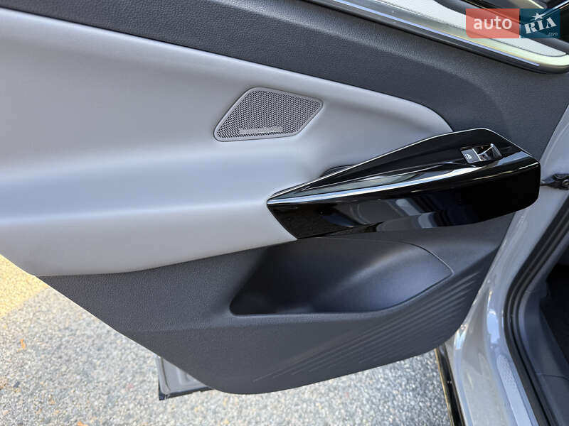 Внедорожник / Кроссовер Volkswagen ID.4 2022 в Днепре