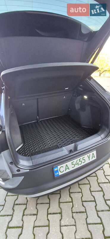 Внедорожник / Кроссовер Volkswagen ID.4 2023 в Умани