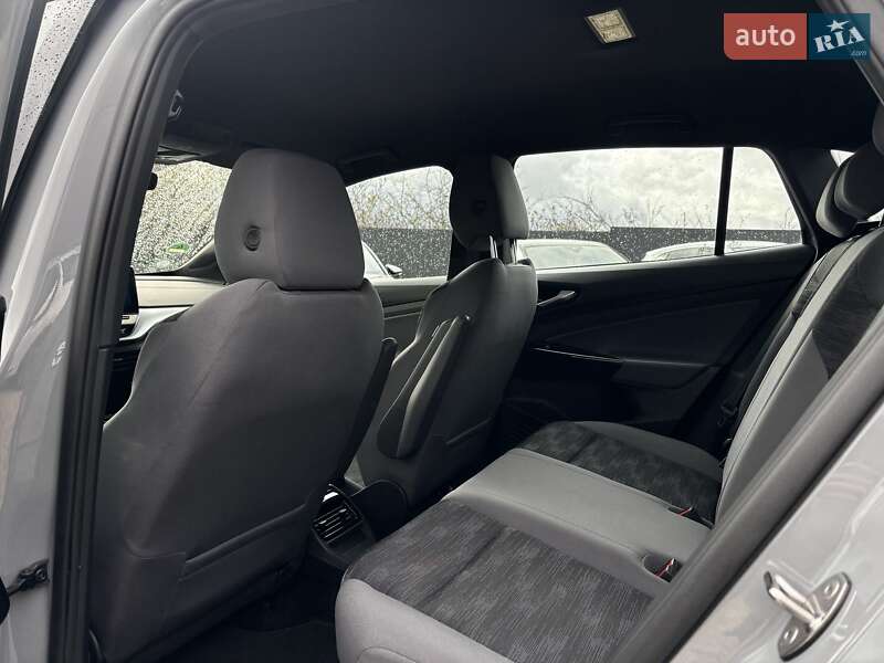 Внедорожник / Кроссовер Volkswagen ID.4 2021 в Львове фото 41 Внедорожник / Кроссовер Volkswagen ID.4 2021 в Львове