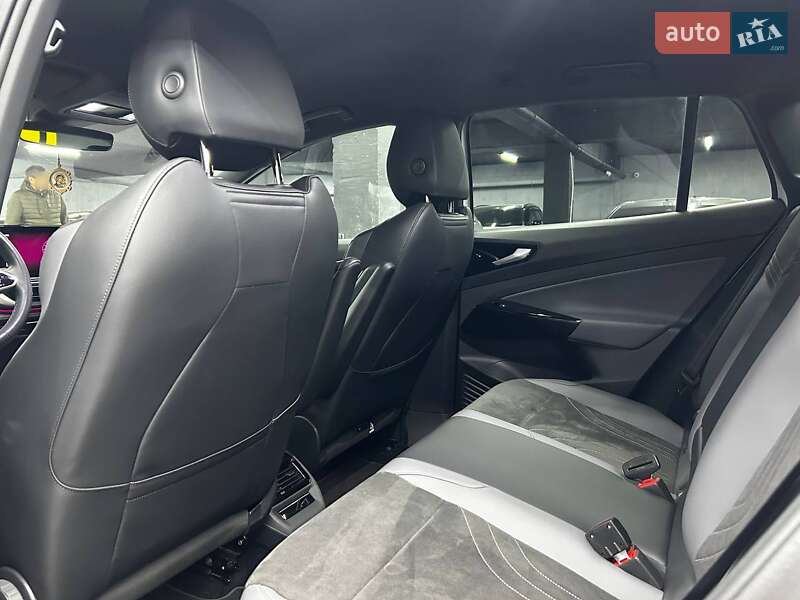 Внедорожник / Кроссовер Volkswagen ID.4 2023 в Черновцах