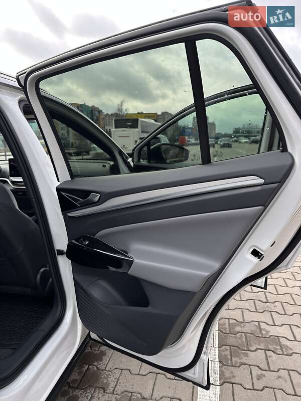 Внедорожник / Кроссовер Volkswagen ID.4 2021 в Киеве