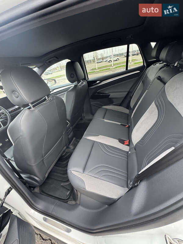 Внедорожник / Кроссовер Volkswagen ID.4 2022 в Киеве