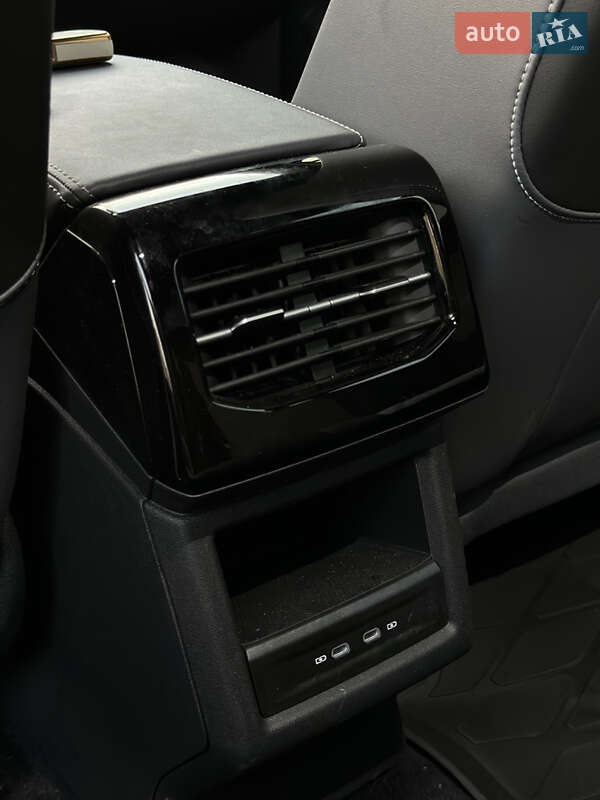 Внедорожник / Кроссовер Volkswagen ID.4 2024 в Одессе