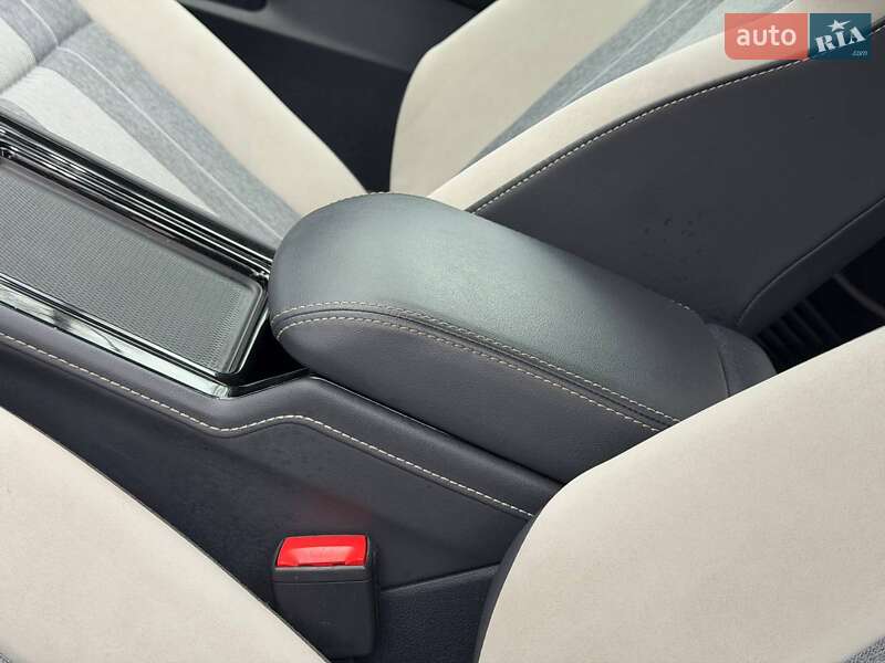 Внедорожник / Кроссовер Volkswagen ID.4 2022 в Ахтырке