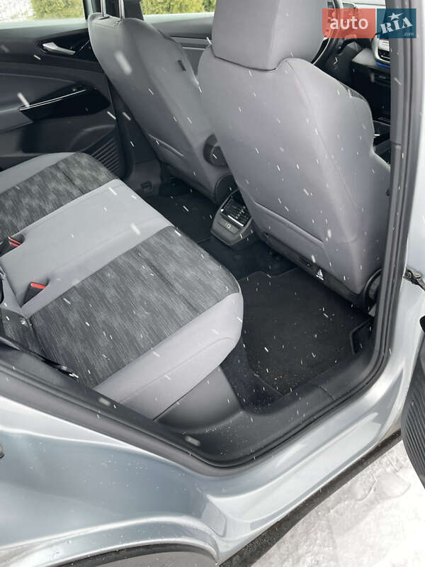 Внедорожник / Кроссовер Volkswagen ID.4 2021 в Львове фото 18 Внедорожник / Кроссовер Volkswagen ID.4 2021 в Львове