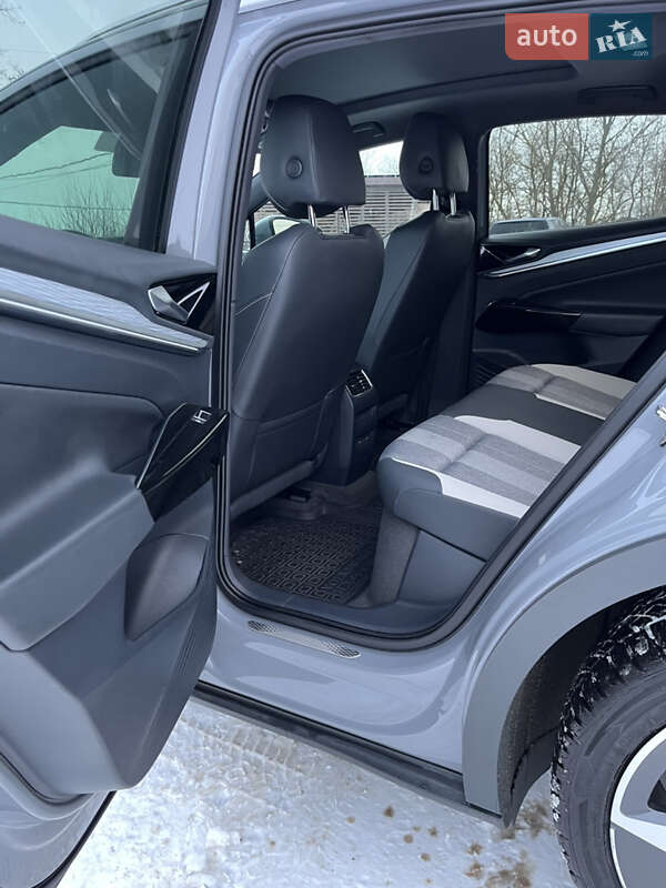 Позашляховик / Кросовер Volkswagen ID.4 2022 в Золочеві