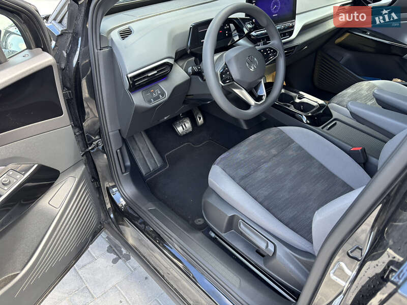 Позашляховик / Кросовер Volkswagen ID.4 2023 в Івано-Франківську