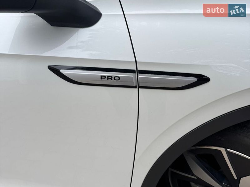 Внедорожник / Кроссовер Volkswagen ID.4 2023 в Киеве