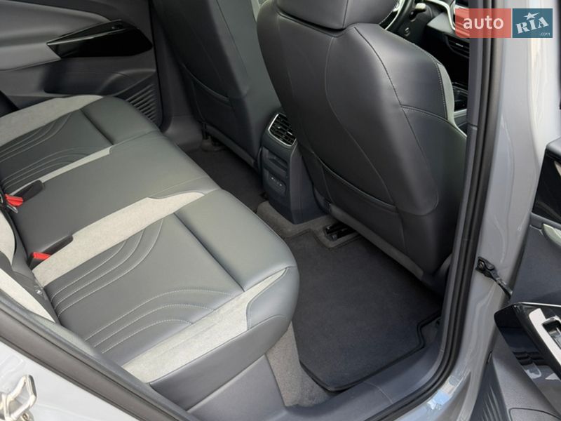 Внедорожник / Кроссовер Volkswagen ID.4 2022 в Киеве фото 14 Внедорожник / Кроссовер Volkswagen ID.4 2022 в Киеве