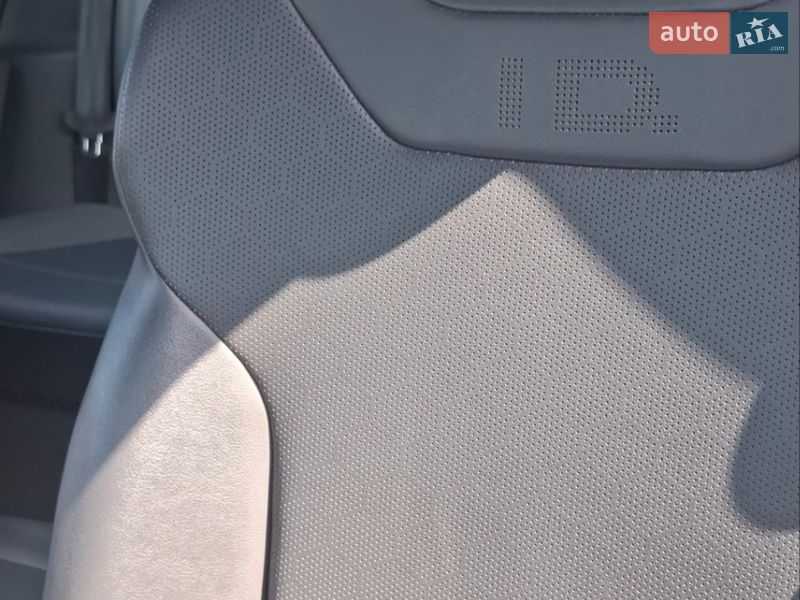 Внедорожник / Кроссовер Volkswagen ID.4 2023 в Житомире