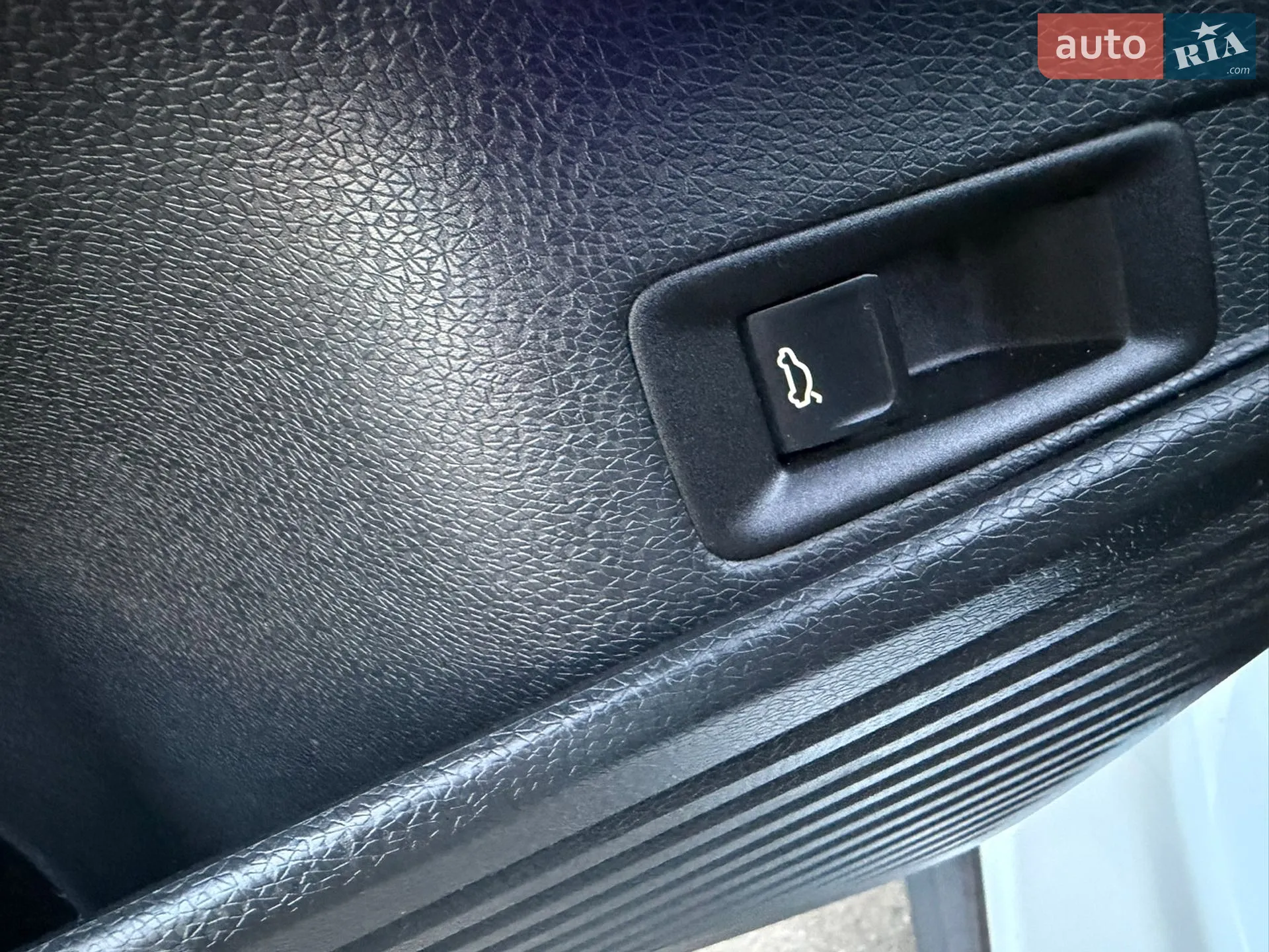 2020 Volkswagen ID.4 - мініатюра 29