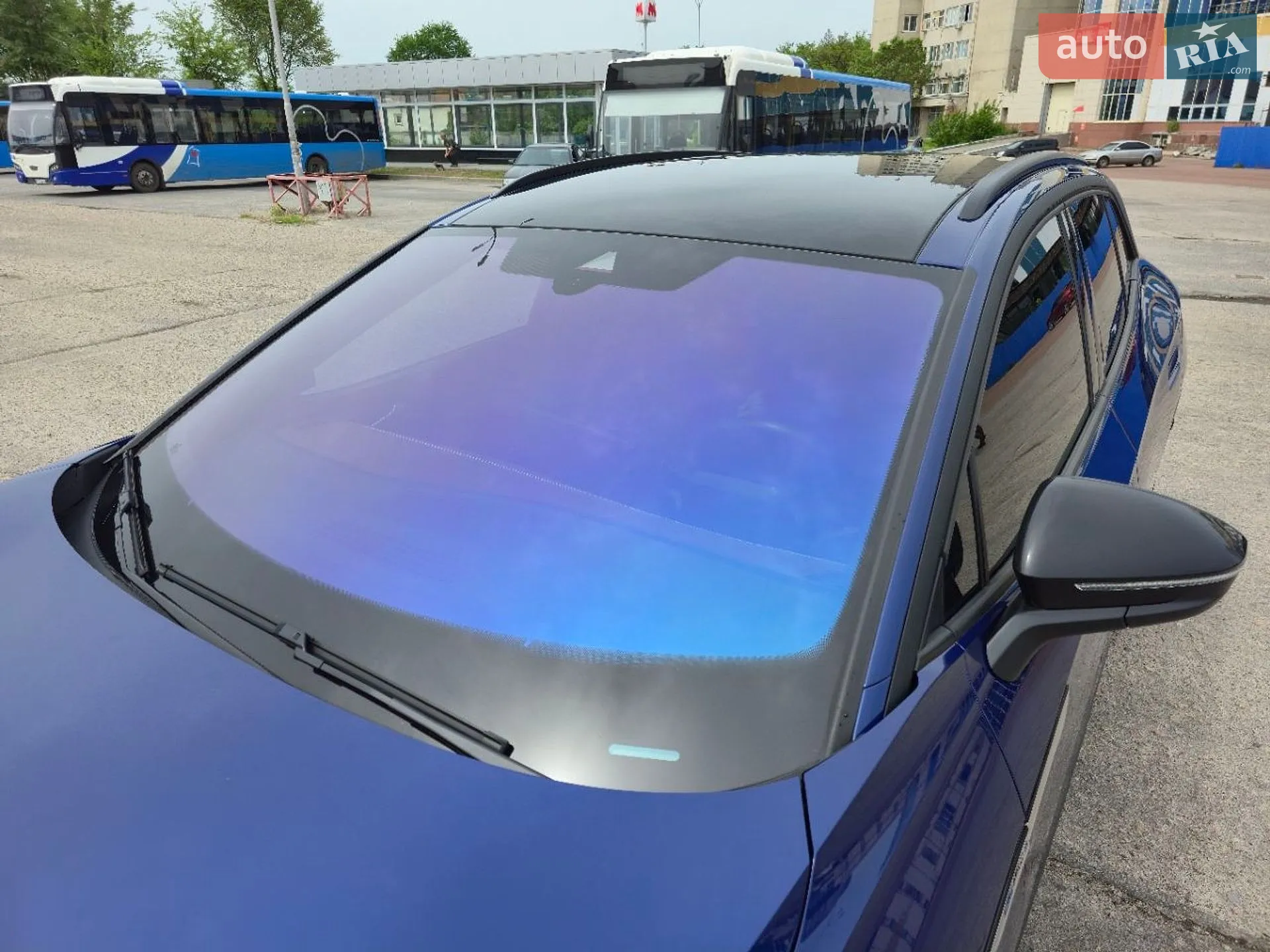 2022 Volkswagen ID.4 - мініатюра 3