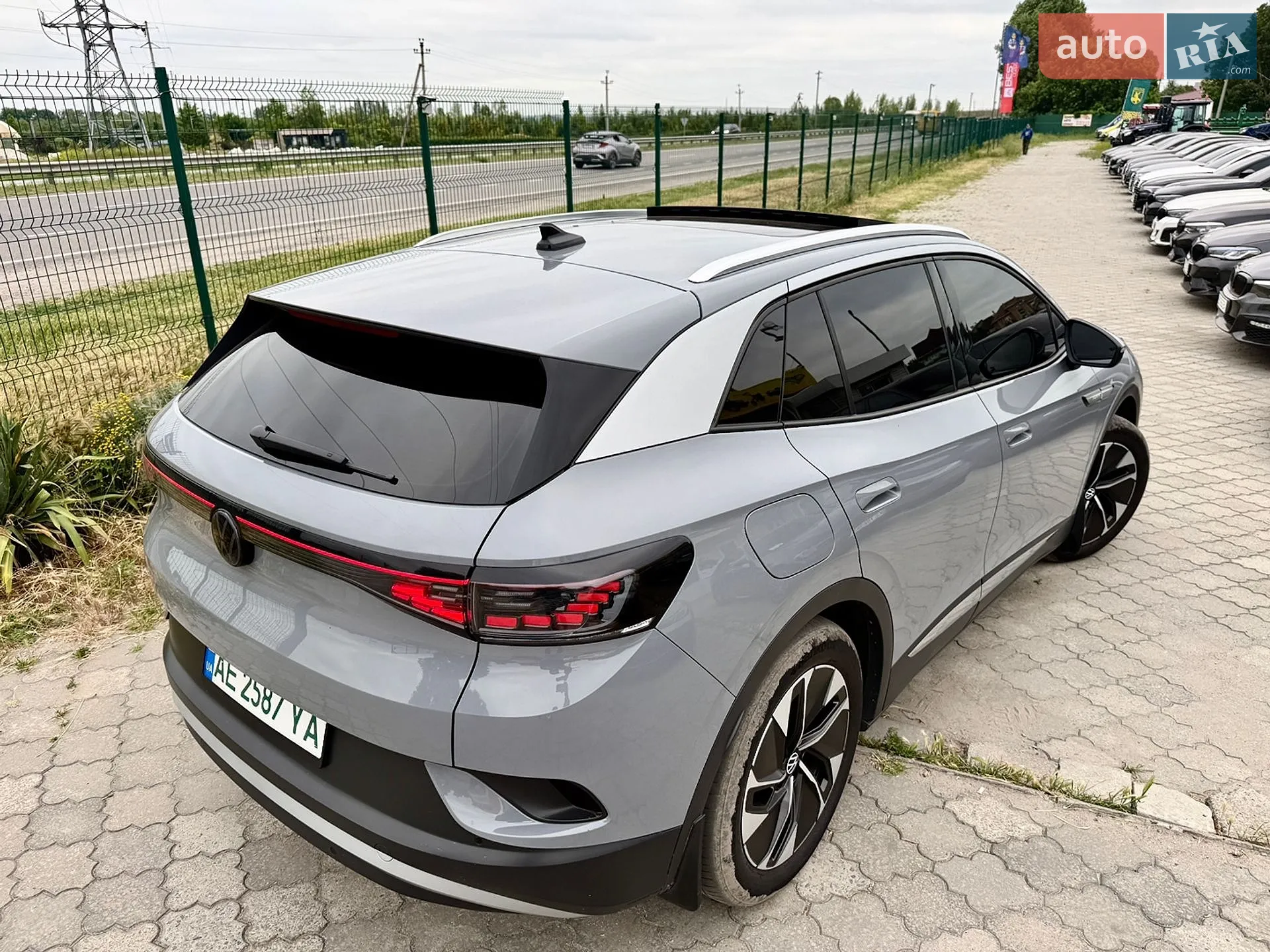 Volkswagen ID.4 2022 VIN LFVVB9E61N5018480 фото оголошення 10 з 12