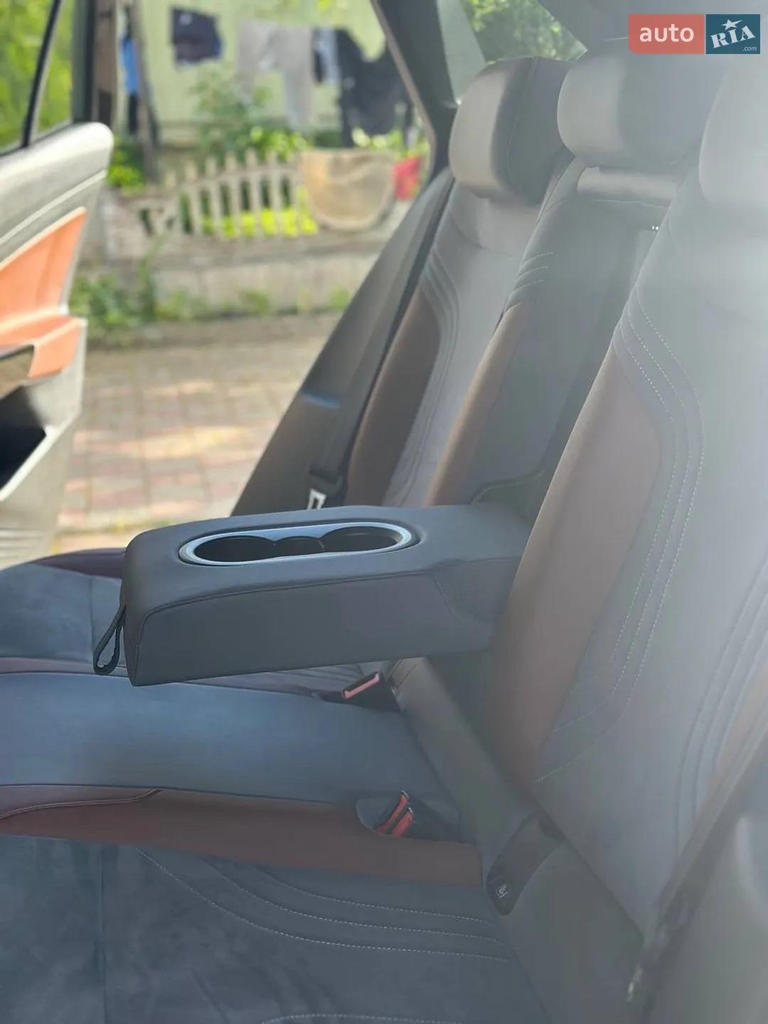 2020 Volkswagen ID.4 - мініатюра 9
