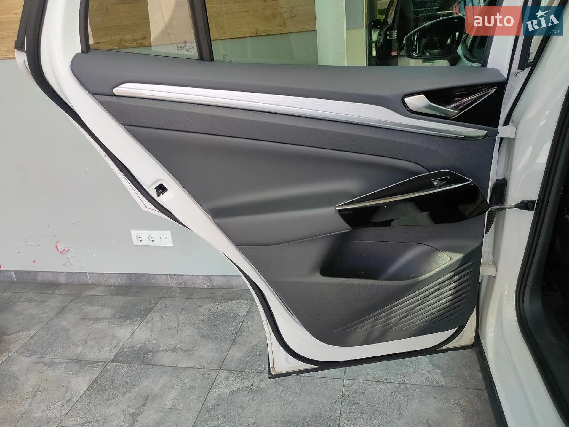 2021 Volkswagen ID.4 - мініатюра 13