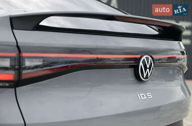 Позашляховик / Кросовер Volkswagen ID.5 2023 в 