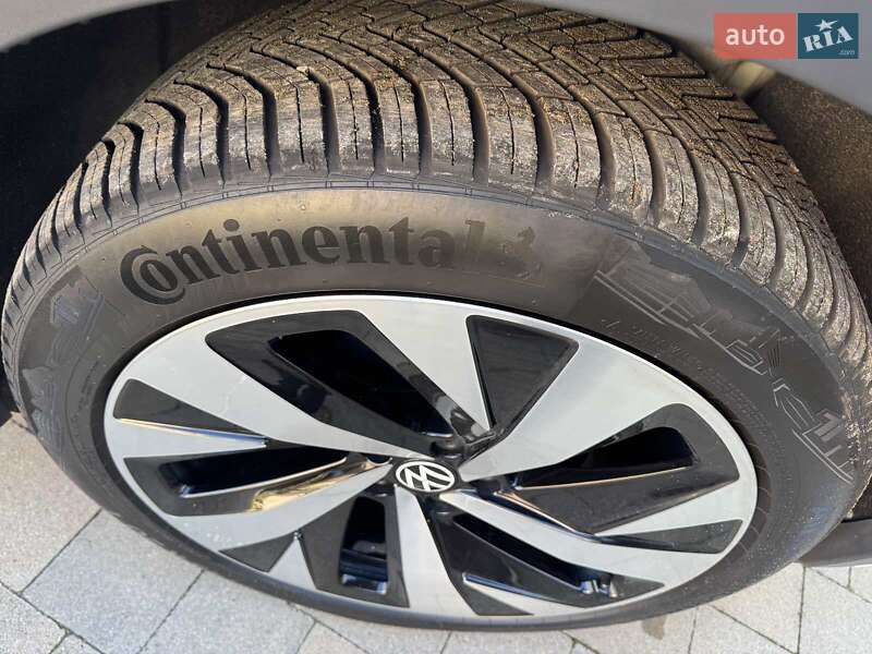 Внедорожник / Кроссовер Volkswagen ID.5 2023 в Львове