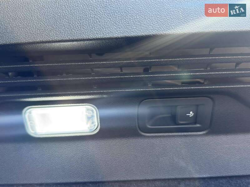 Внедорожник / Кроссовер Volkswagen ID.5 2023 в Львове