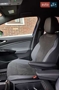 Внедорожник / Кроссовер Volkswagen ID.5 2023 в 