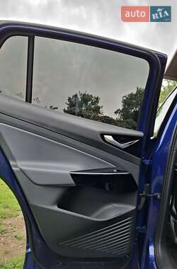 Внедорожник / Кроссовер Volkswagen ID.5 2023 в 