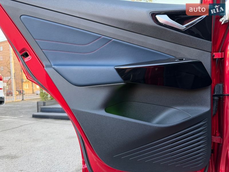 Внедорожник / Кроссовер Volkswagen ID.5 2022 в Киеве