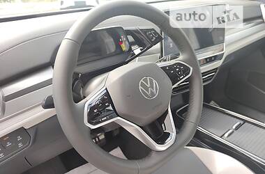 Внедорожник / Кроссовер Volkswagen ID.6 Crozz 2022 в Киеве